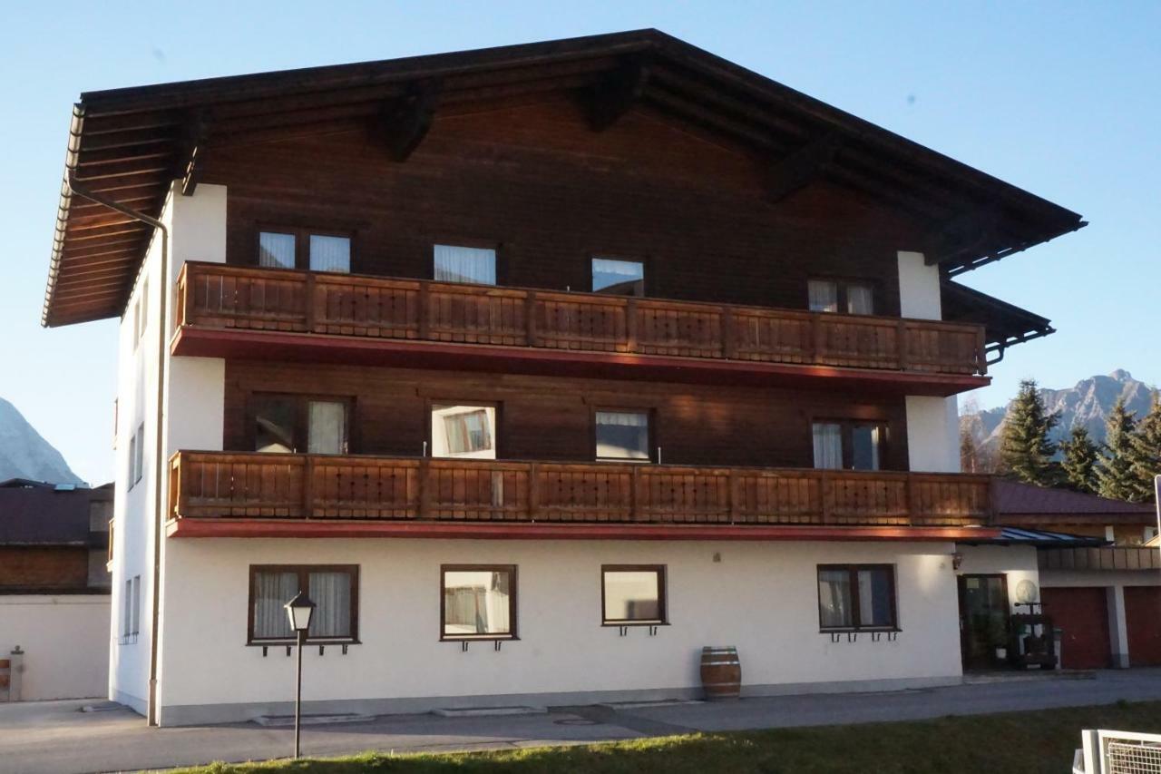 Appartmenthaus Am Moosweg 蒂罗尔-泽费尔德 外观 照片